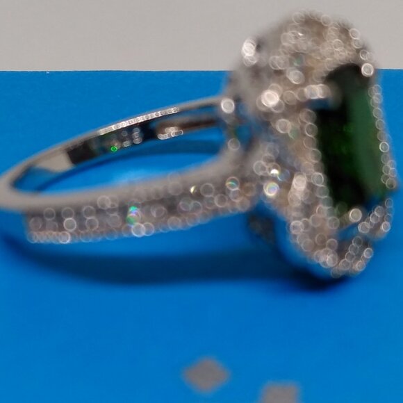 Beautiful Russian chrome diopside ring size 6 - Picture 3 of 8
